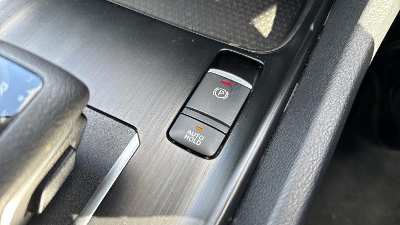 Nissan Qashqai 1.3 DiG-T MH 158 Acenta Premium 5dr Xtronic Petrol Hatchback